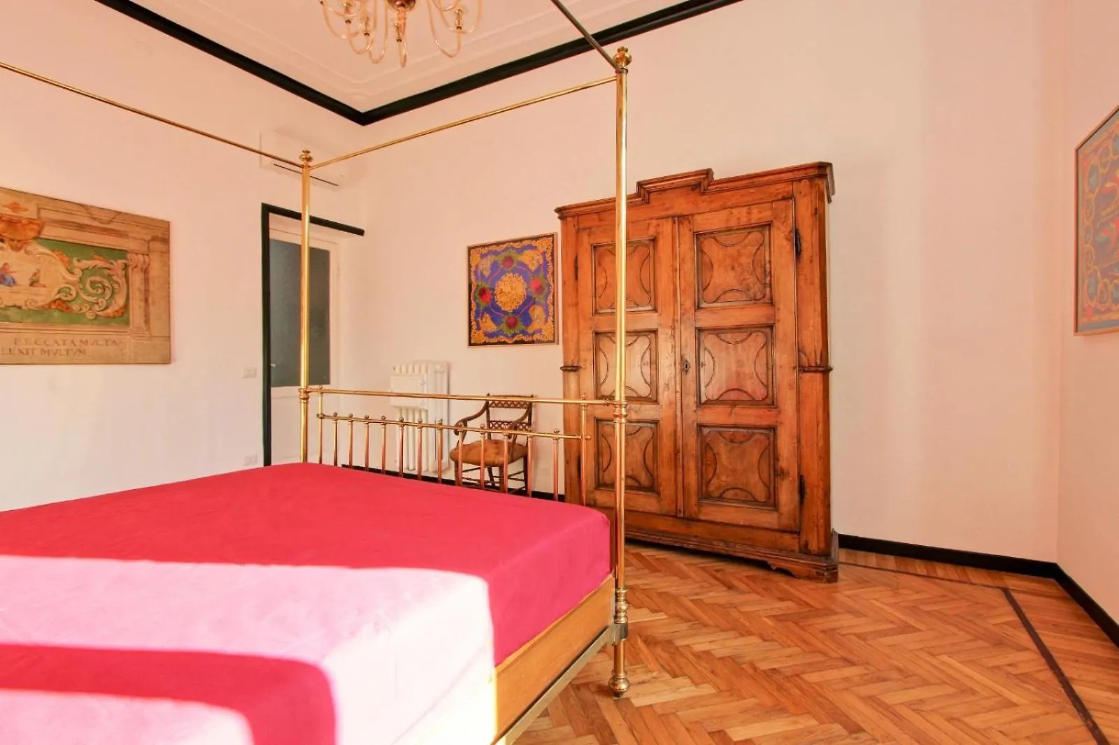 Apartament Tibullo ,Classico Ed Elegante Appartamento Rzym Włochy