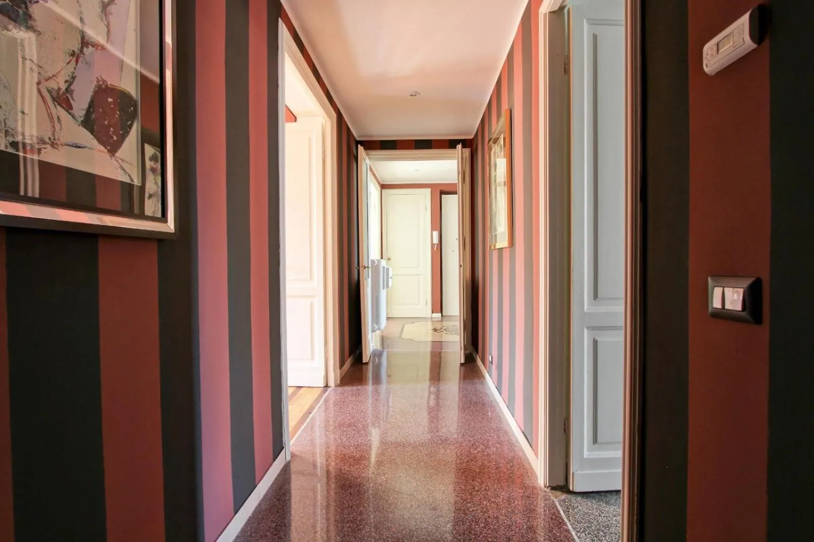 Tibullo ,Classico Ed Elegante Appartamento Rom Lägenhet