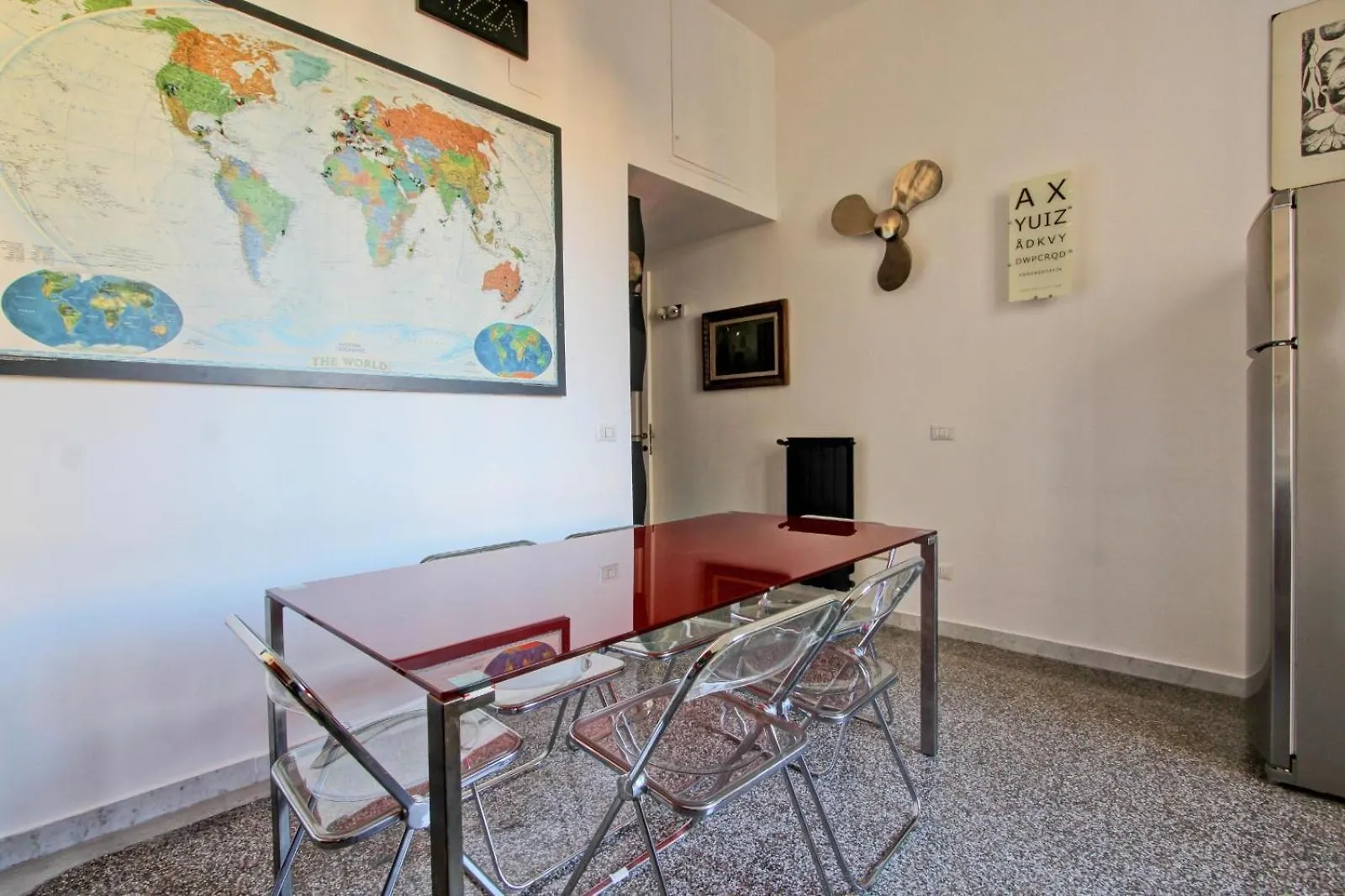 Tibullo ,Classico Ed Elegante Appartamento Rom
