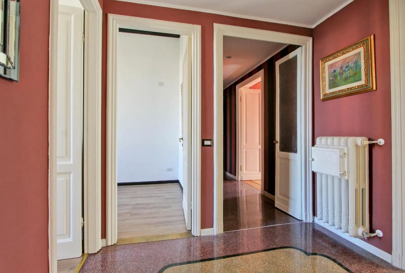 Tibullo ,Classico Ed Elegante Appartamento Rom Italien